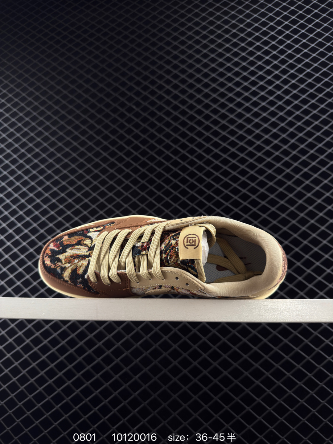 Travis Scott x Air Jordan 1 ” Reverse Mocha “